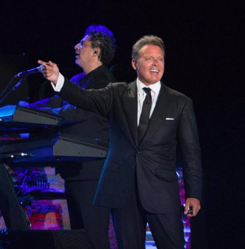 La autora del libro revela secretos acerca de la muerte del padre de Luis Miguel - Créditos: Instagram de Luis Miguel