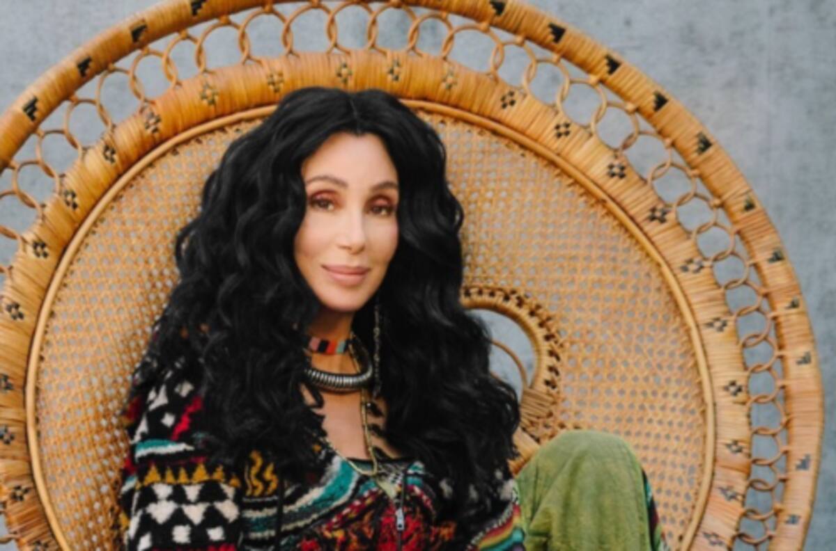 El novio 40 años menor de Cher que los fans de la cantante no quieren por sus malos antecedentes