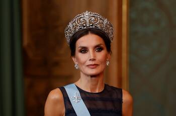 La reina Letizia recurre a implantes para esconder los efectos de una condición médica