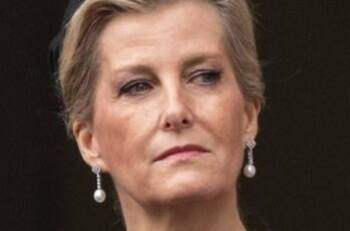 La duquesa que no soporta a Meghan Markle ya no tendrá que hacerle una reverencia