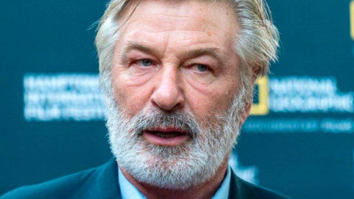 Hilaria Baldwin reacciona impávida cuando se entera que Alec Baldwin podría pasar años en la cárcel