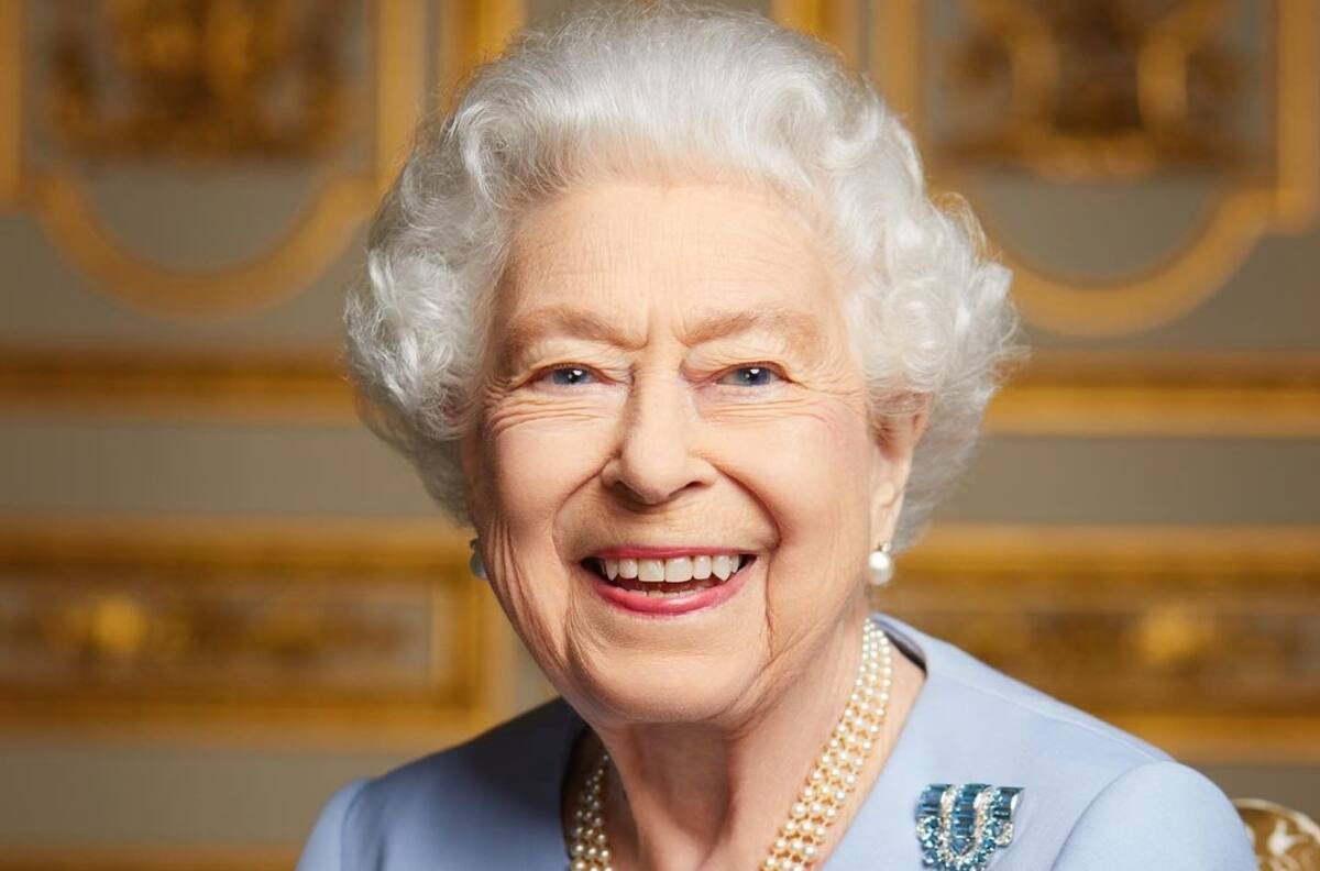 La reina Isabel II, Tom Brady y Kim Kardashian encabezan un importante ranking