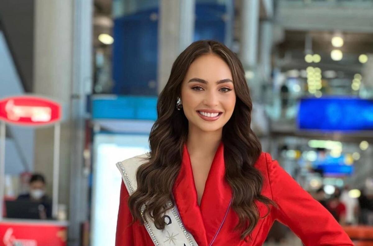 Miss Universo hace frente a las críticas luciendo como Emily in París en su estadía en Bangkok