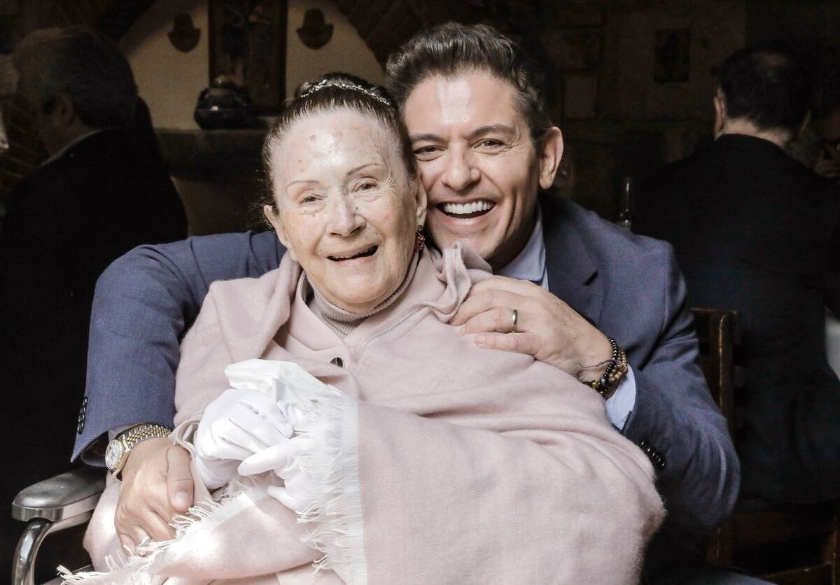 La mamá de Ernesto Laguardia falleció este lunes - Créditos: Twitter: @E_laguardia