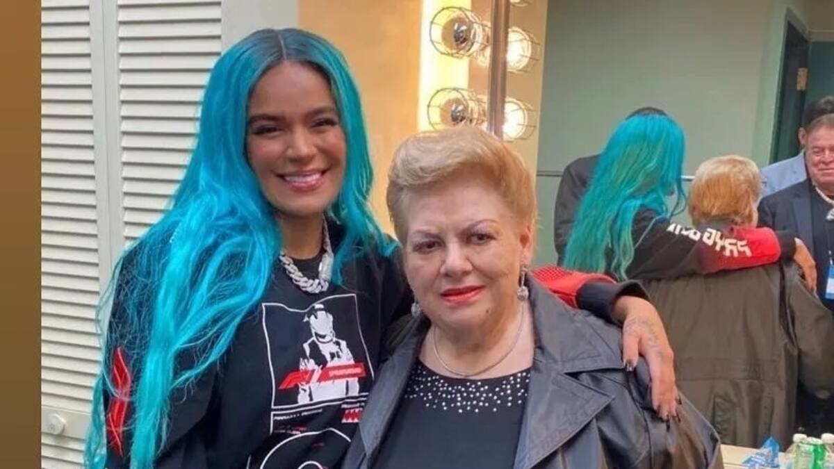 Los mensajes de la nueva canción de Karol G y Becky G que hasta Paquita la del Barrio aplaudió