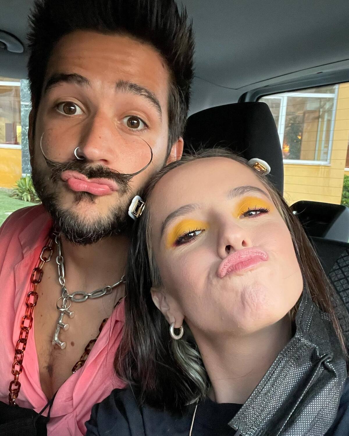 La pareja celebra dos años de casados - Créditos: Facebook