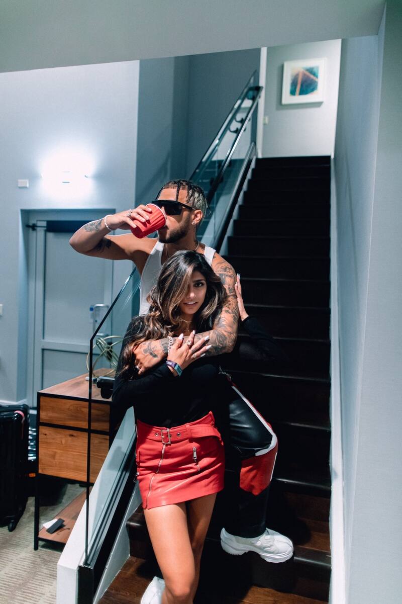 La pareja sortea críticas - Créditos: Twitter