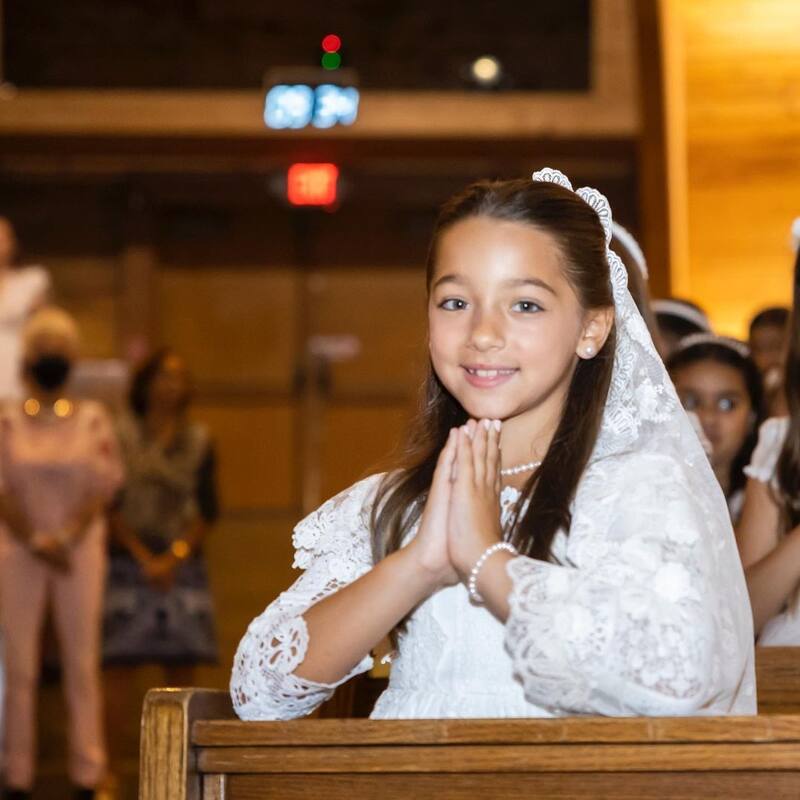 La Primera Comunión de Alaïa fue cubierta por 'Despierta América' de Univision - Créditos: Instagram