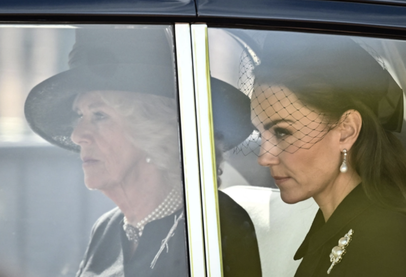 La princesa de Gales y la duquesa de Sussex llegaron en distintos autos - Créditos: Instagram