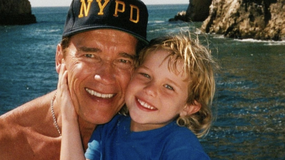 La radical transformación del hijo de Arnold Schwarzenegger tras perder 30 kilos