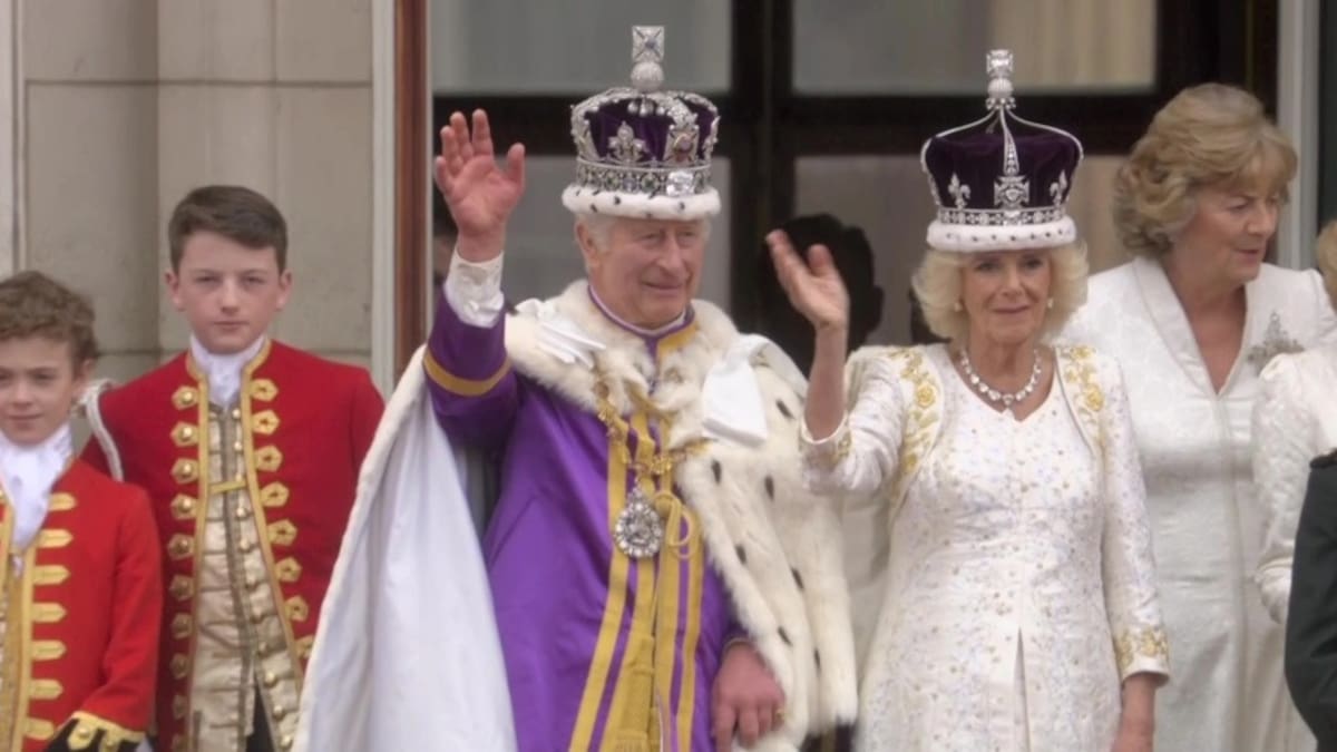 La reina Camila evitó un gran bochorno durante la coronación
