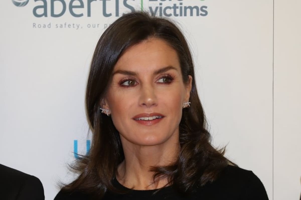 La reina Letizia ha usado looks muy navideños - Créditos: Twitter