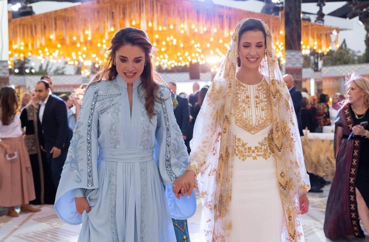 La reina Rania de Jordania le organizó a su futura nuera Rajwa al Saif - Créditos: Instagram