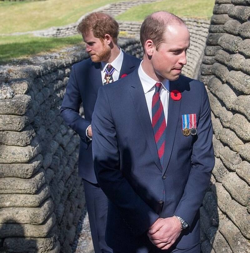 La relación del Príncipe Harry y el Príncipe William no tendría arreglo según los cercanos al hermano mayor y heredero al trono. - Créditos: Daily Mail