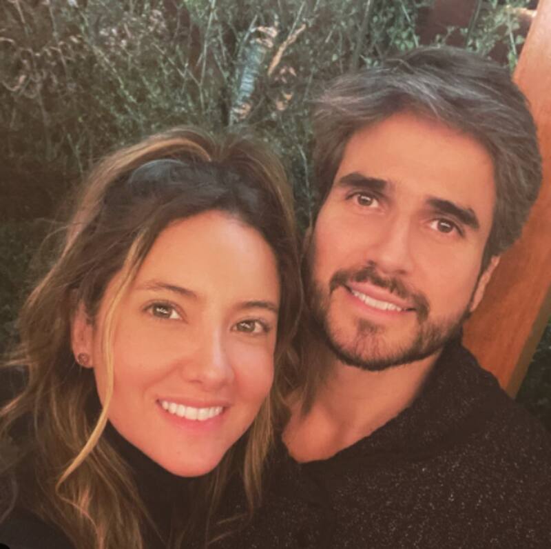 La romántica foto de Daniela Álvarez con Daniel Arenas - Créditos: Instagram