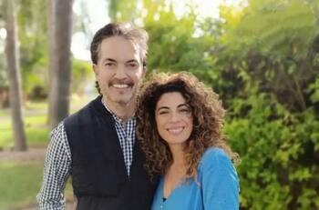 Esposa de Fernando del Solar rompió en llanto al hablar sobre la muerte del conductor