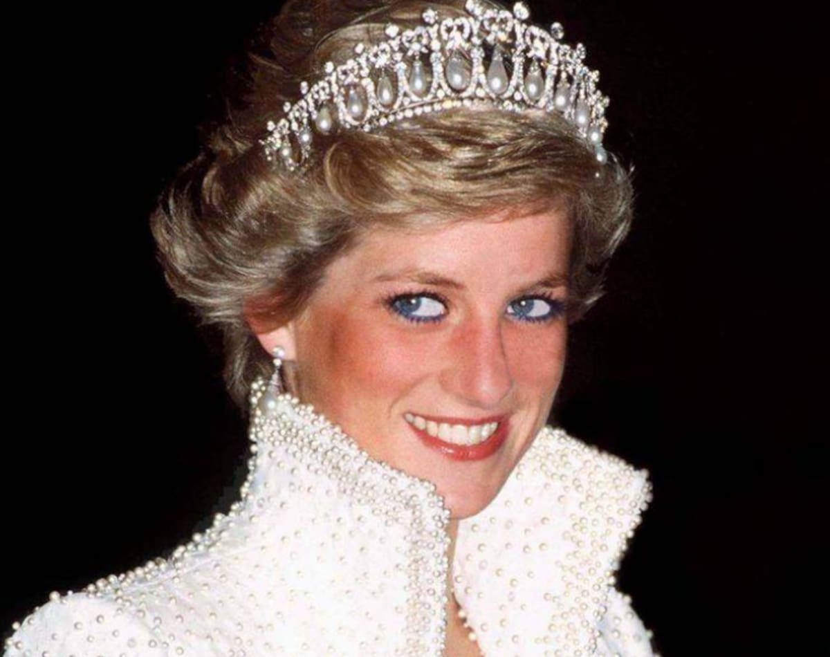 Las poco conocidas fotos de Lady Di con el pelo largo - Créditos: TWITTER