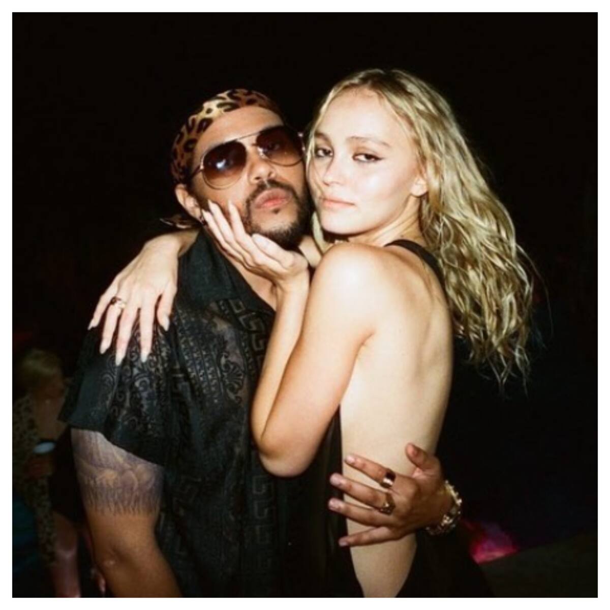 Lily Rose Depp recibió ácidos cuestionamientos a su trabajo interpretativo, aunque el guion adolecía de profundidad y originalidad.