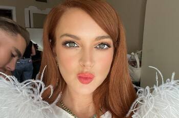 Lindsay Lohan quiso honrar ‘Mean Girls’ en su nueva película navideña