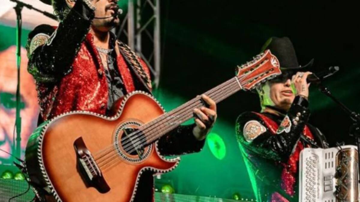 Los Dos Carnales son amenazados con un arma blanca durante concierto en EE.UU.