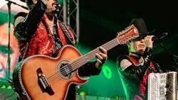 Los Dos Carnales son amenazados con un arma blanca durante concierto en EE.UU.