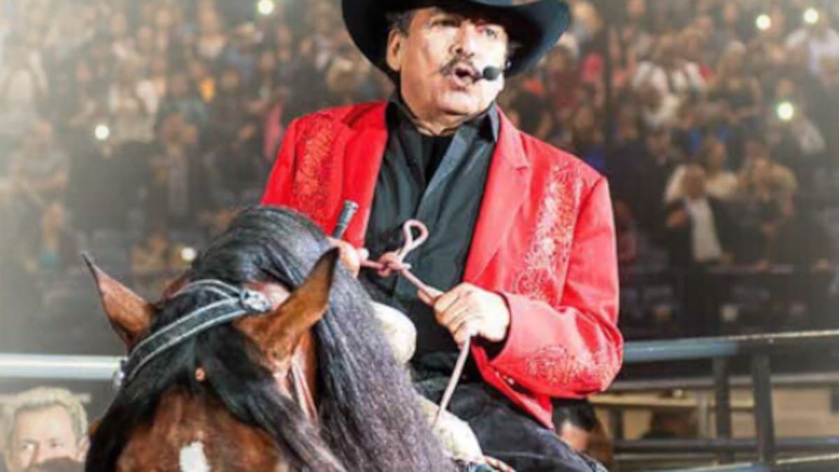 Los escándalos persiguen a Joan Sebastian a casi siete años de su muerte