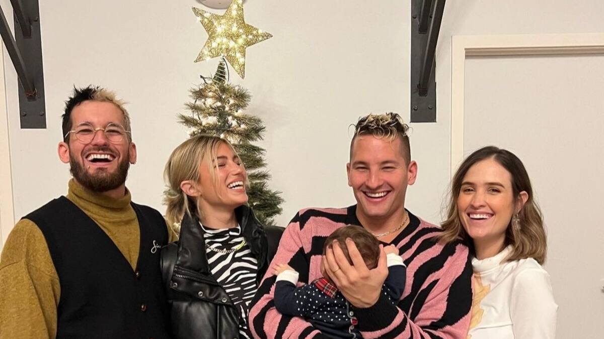 Los Montaner envían mensaje navideño a sus fanáticos y comparten postal en familia