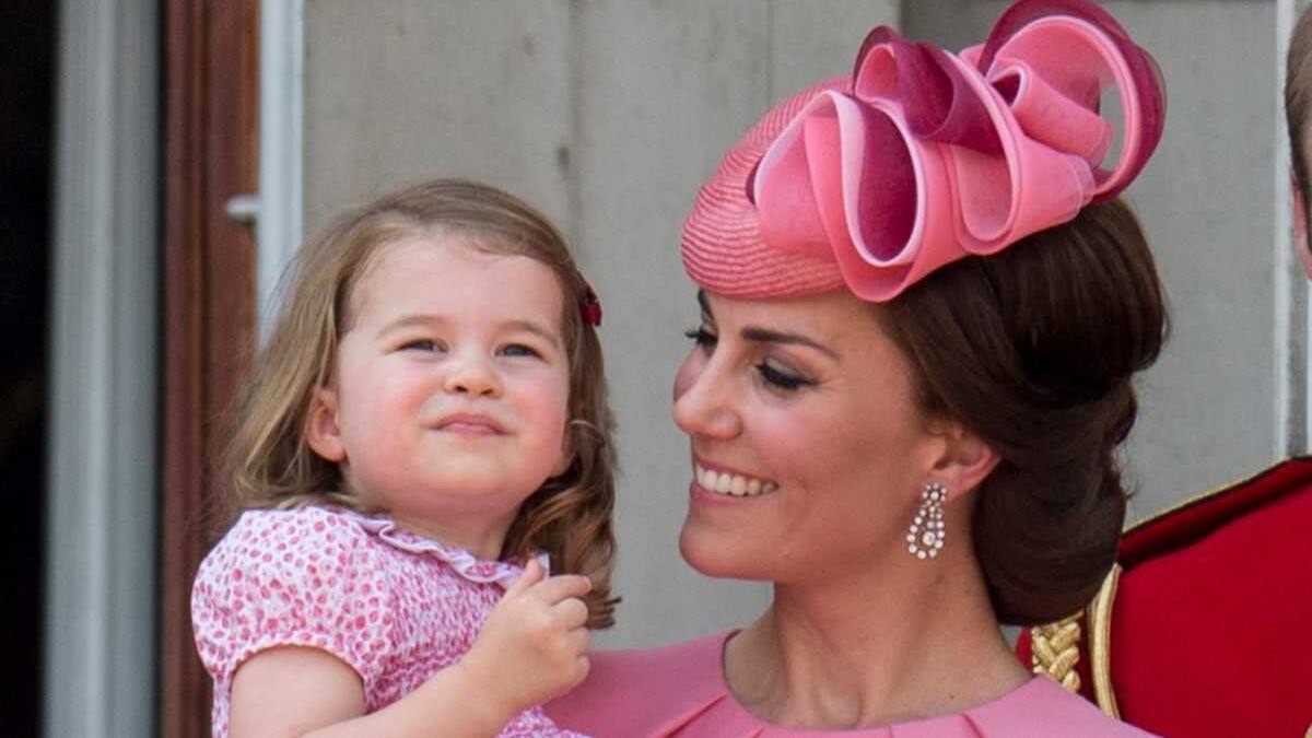 Kate y William trabajan para que Charlotte no termine como el Príncipe Harry