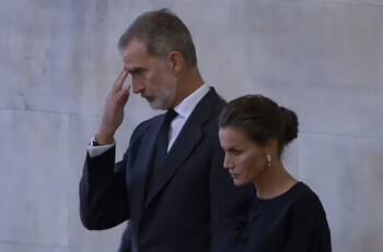 El gesto de la reina Letizia de España para rendirle homenaje a Isabel II en su funeral