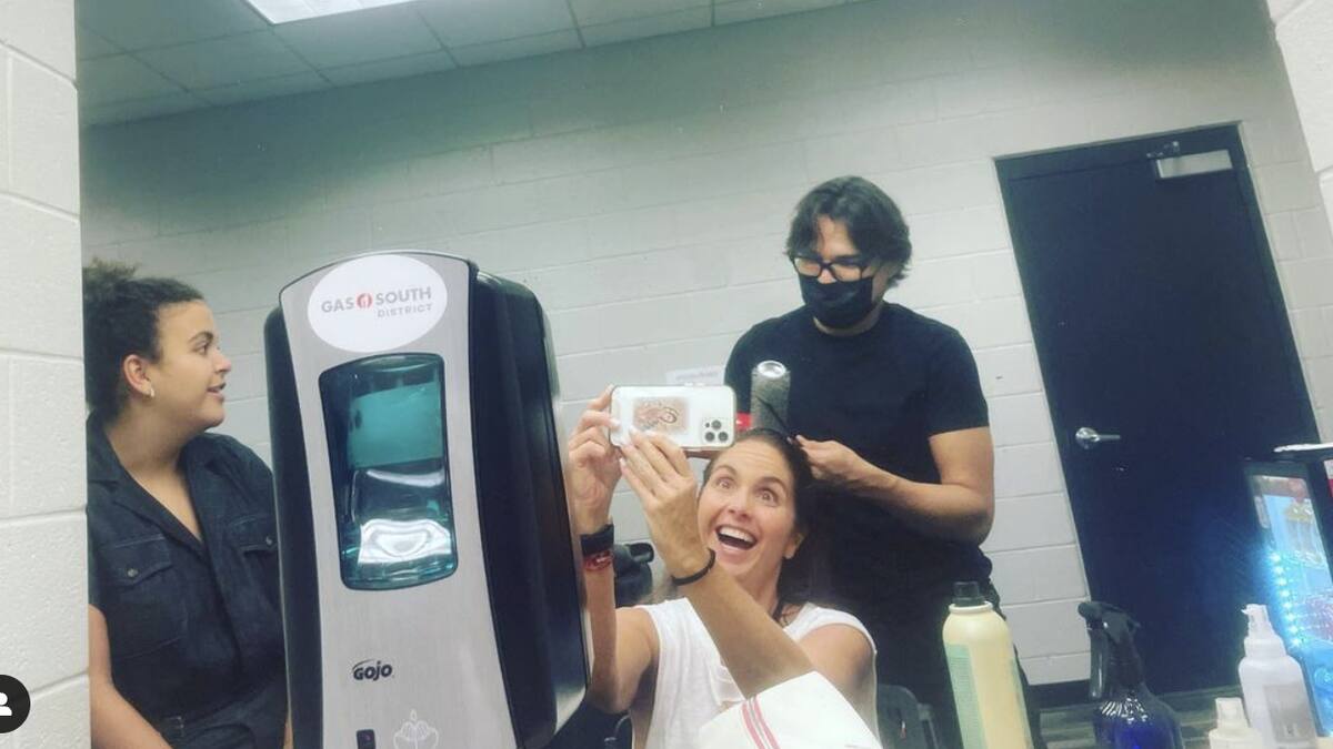 Lucerito Mijares hace su debut en TikTok y crea divertido video con su mamá Lucero