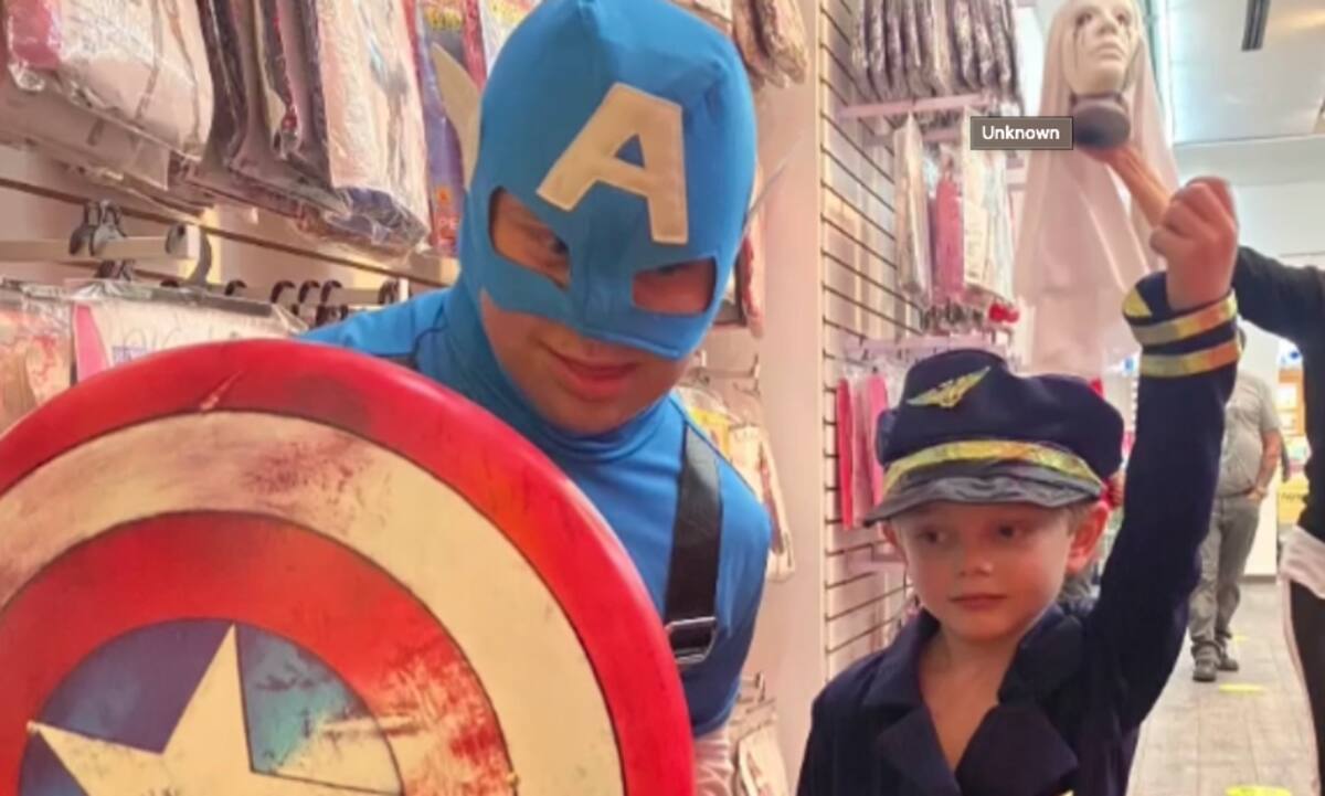 Luciano Collado ya convive con el hijo de Marjorie de Sousa - Créditos: People en español