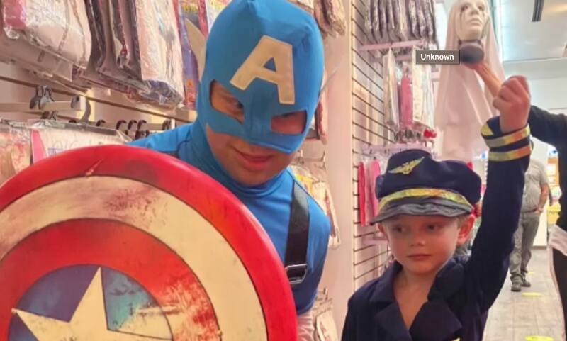 Luciano Collado ya convive con el hijo de Marjorie de Sousa - Créditos: People en español