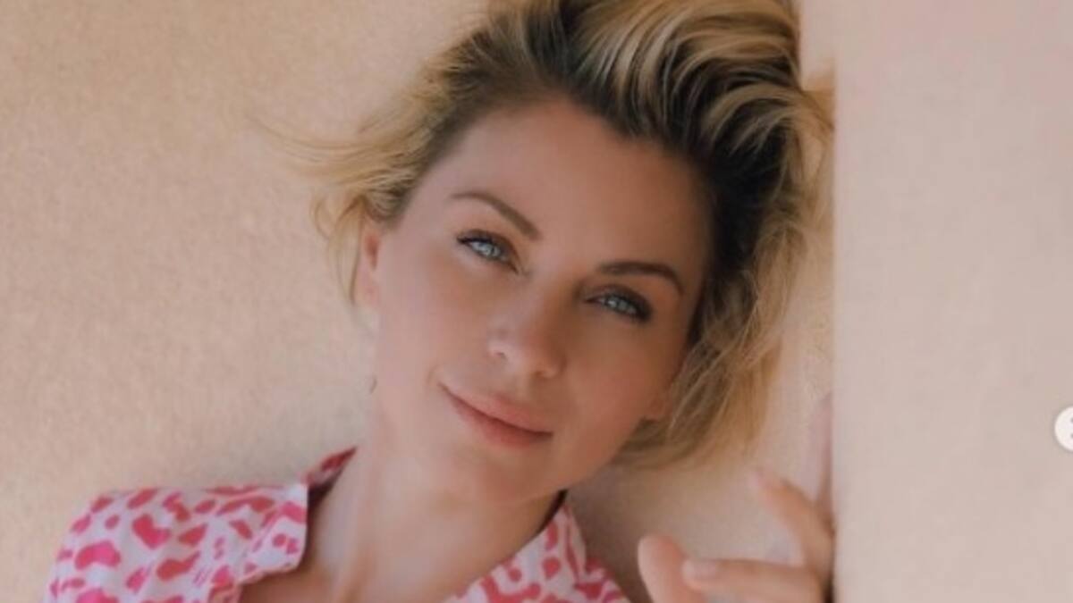 Ludwika Paleta impresiona con fotos desde la bañera y famoso actor reacciona al posteo