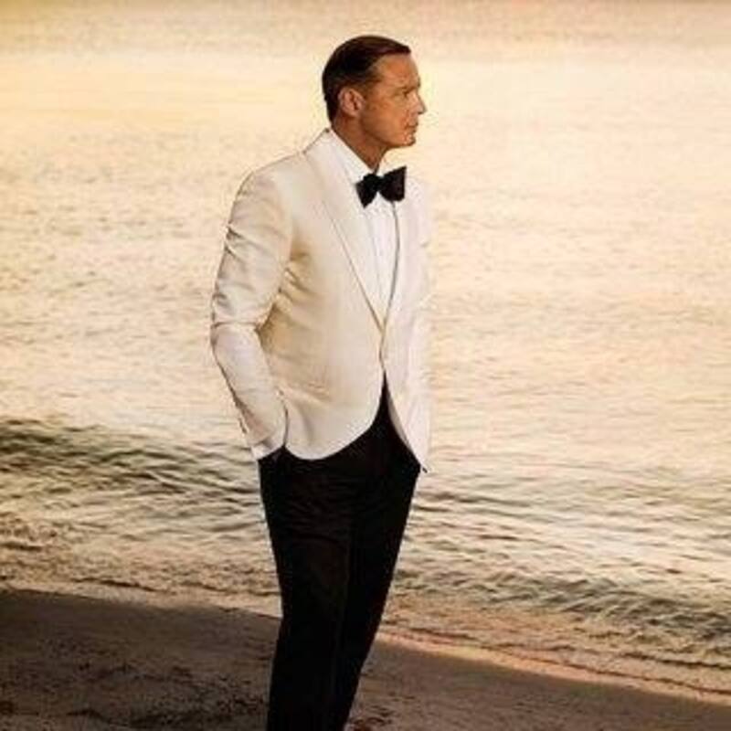 Luis Miguel Con el estreno de la serie basada en su vida, el cantante logró volver a la cima de las listas de reproducciones. - Créditos: Facebook Luis Miguel