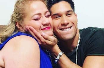 Mamá de Chyno Miranda aseguró que su hijo está en peligro tras el cambio de clínica