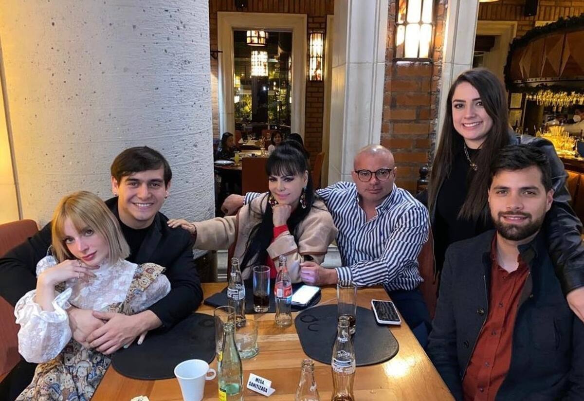 Maribel Guardia dejará de momento los escenarios - Créditos: Instagram