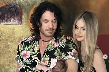 Mario Cimarro comparte el significado del nombre de su bebé y unas tiernas fotos en familia