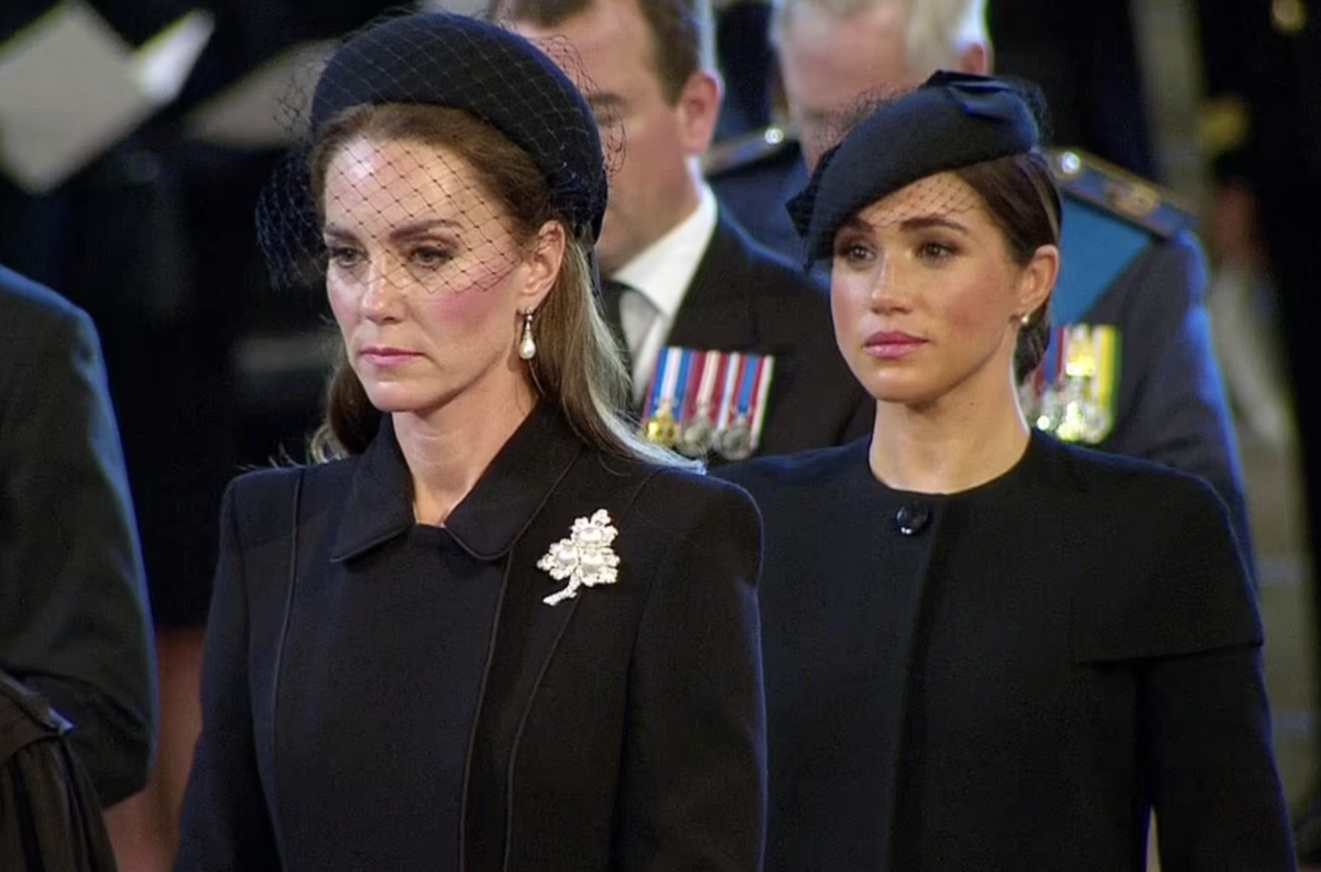 Meghan Markle se "obsesionó" con que su enemistad con Kate Middleton fuera expuesta