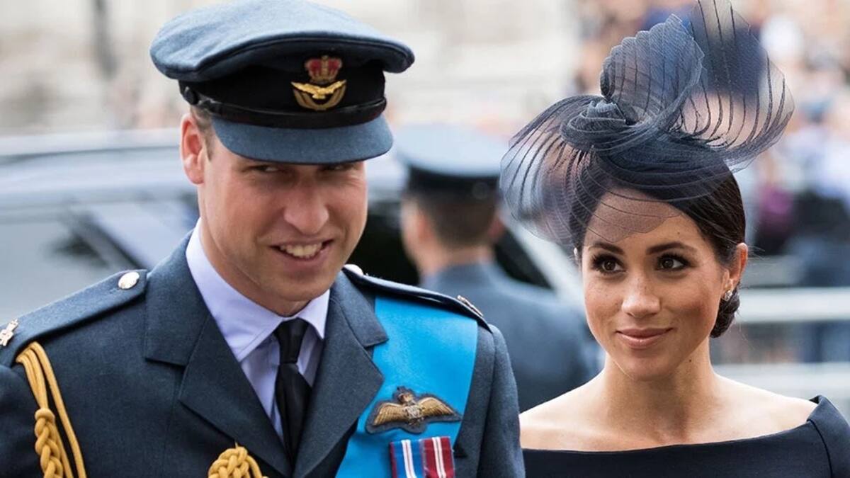 Meghan Markle no sabía que debía hacer una reverencia a William - Créditos: Twitter