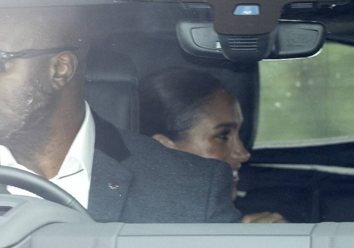 Meghan va camino a Manchester. - Créditos: Daily Mail