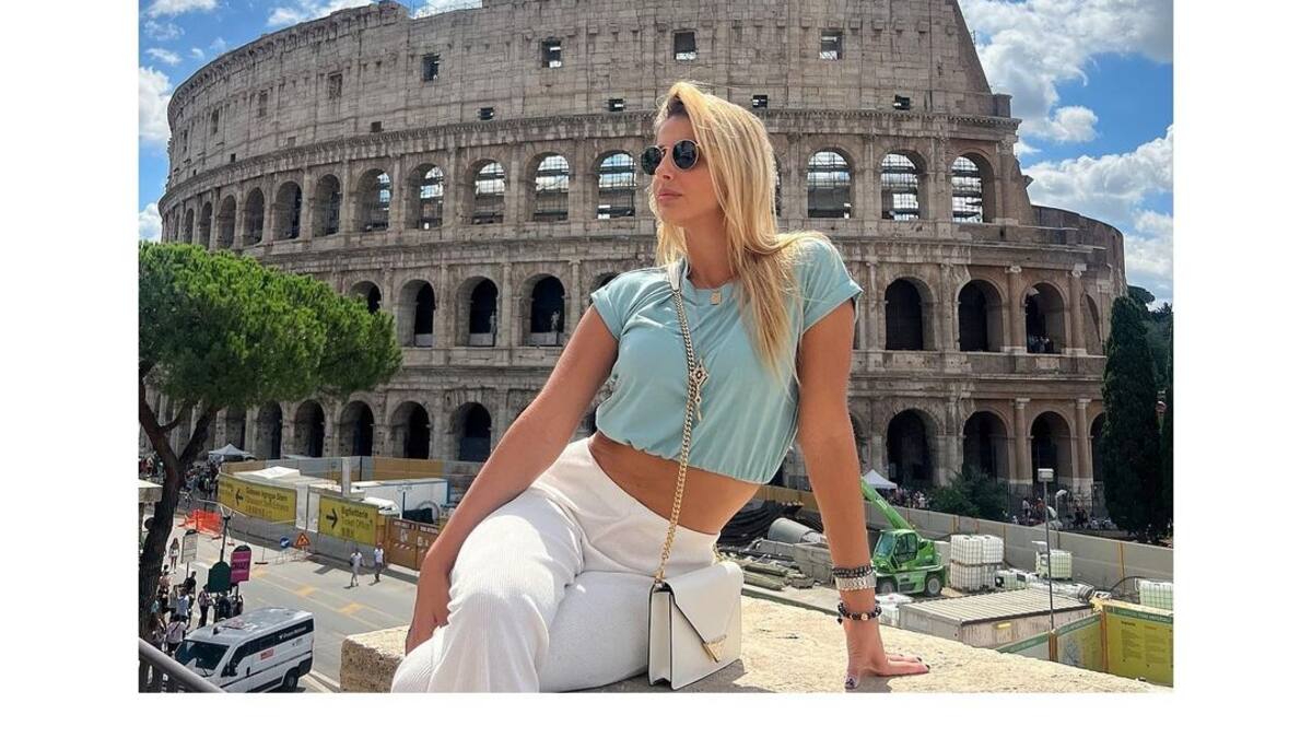 Michelle Renaud grita a los cuatro vientos que está enamorada pero oculta rostro del galán