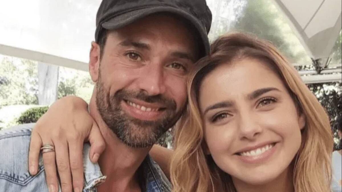 La prueba de que Michelle Renaud está embarazada y espera dos bebés de Matías Novoa