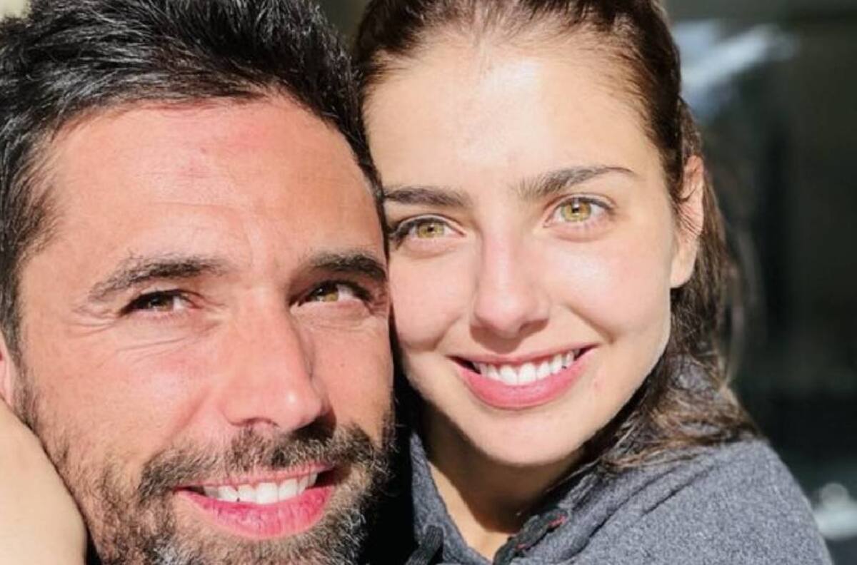 Michelle Renaud y Matías Novoa levantan sospechas de boda secreta