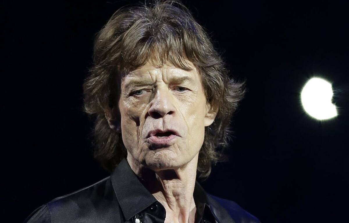 Mick Jagger debería ser redefinido como un "ícono bisexual" dice la autora de un libro sobre The Rolling Stones - Créditos: Twitter