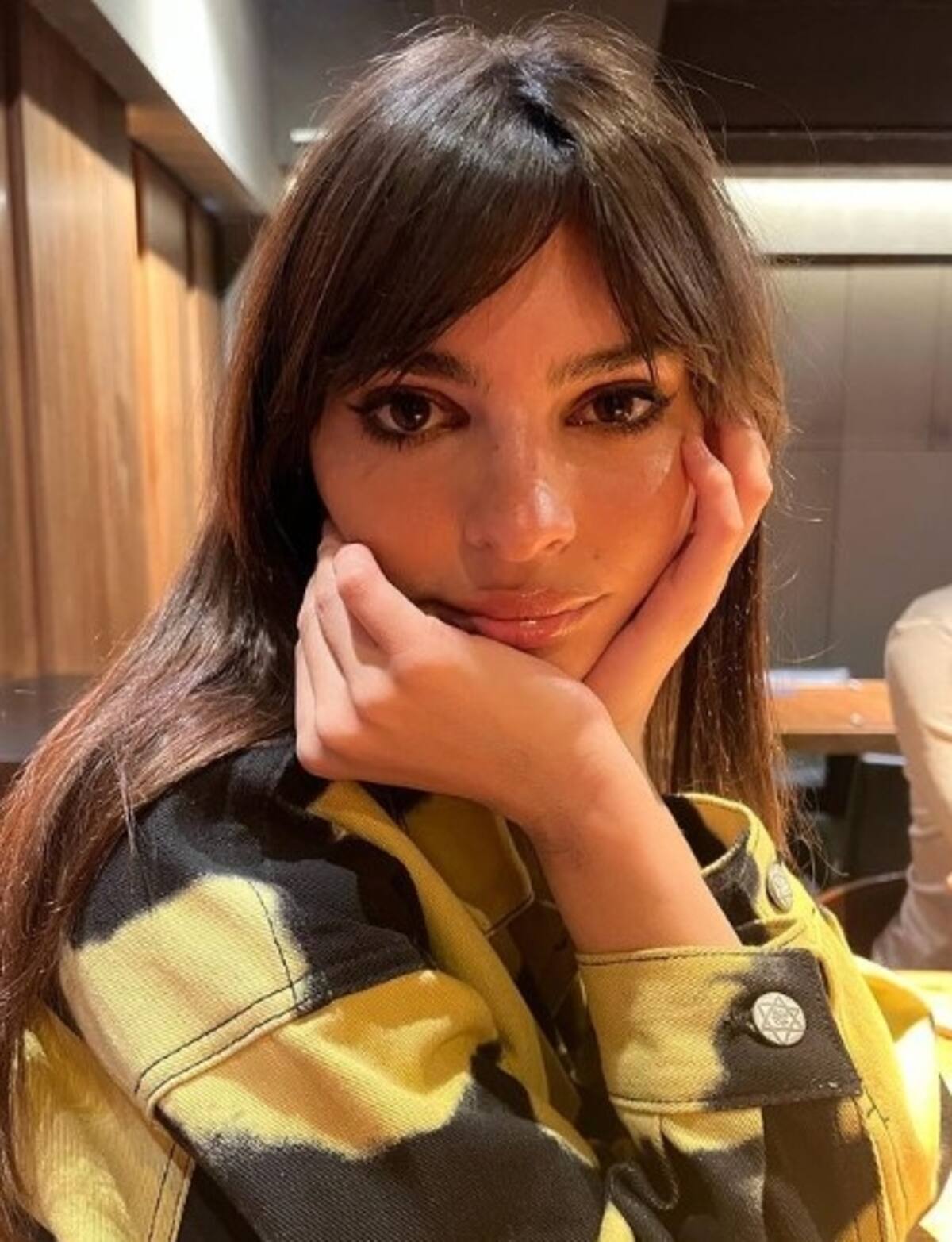 Modelo Emily Ratajkowski revela que con Harry Styles llevan dos meses juntos La modelo - Créditos: Instagram