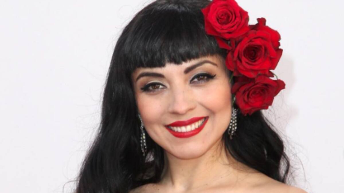 Mon Laferte adquiere la nacionalidad del país que la catapultó en la música