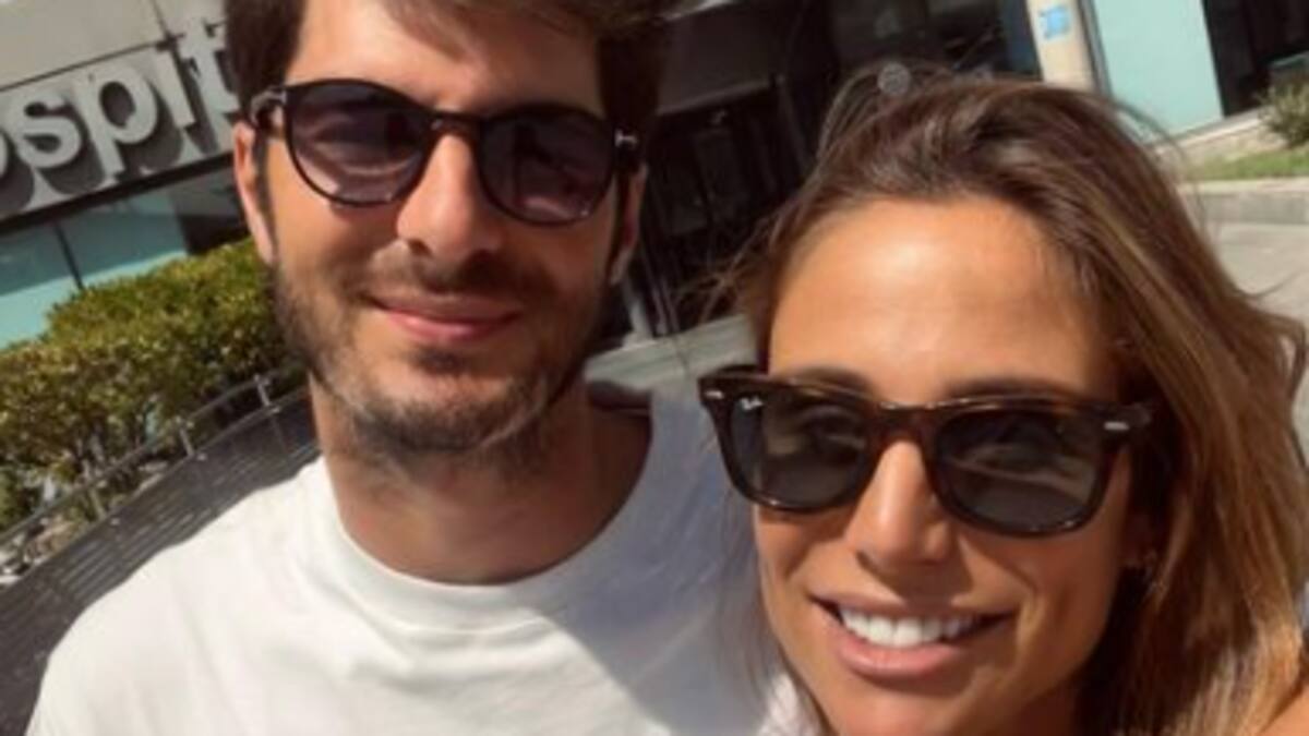 Ex de "Chicharito" Hernández revela que su hijo recién nacido fue sometido a compleja operación