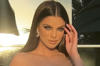 Nadia Ferreira portó un impresionante vestuario con más de 60 mil cristales Swarovski