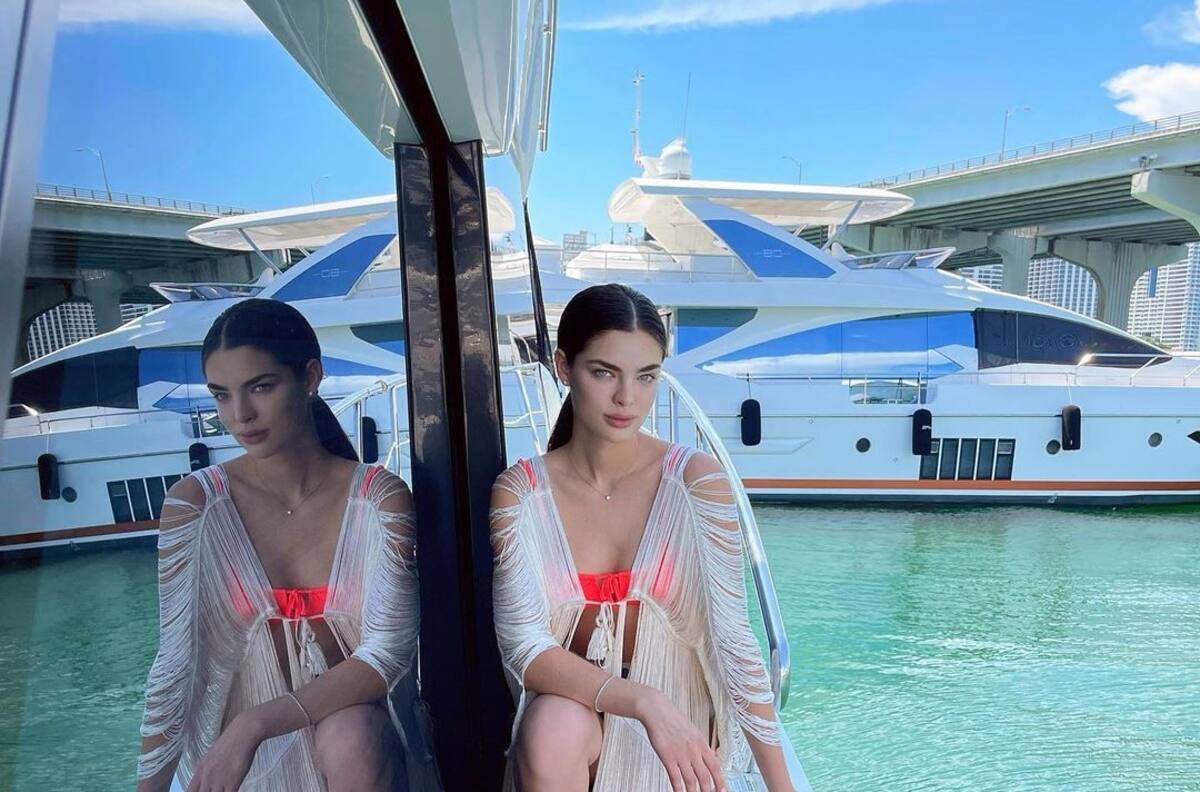 Nadia Ferreira y Marc Anthony a bordo de su lujoso yate reciben a estas celebridades latinas