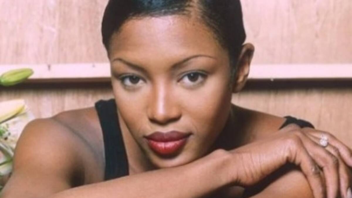 Naomi Campbell posa por primera vez junto a su hija